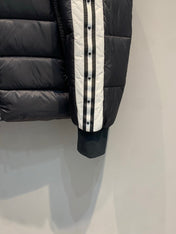 MONCLER 25S DOWN JACKET 371