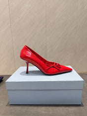 PRADA 26S POINTED TOE HEELS 75MM IN DARK RED CALFSKIN WITH BOW