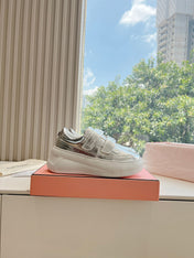 ACNE STUDIO SNEAKER IN SILVER LAMBSKIN