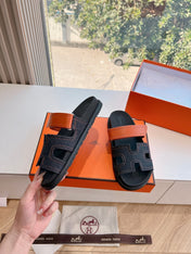 CHYPRE SANDAL IN BLACK DENIM AND VIVID ORANGE CALFSKIN