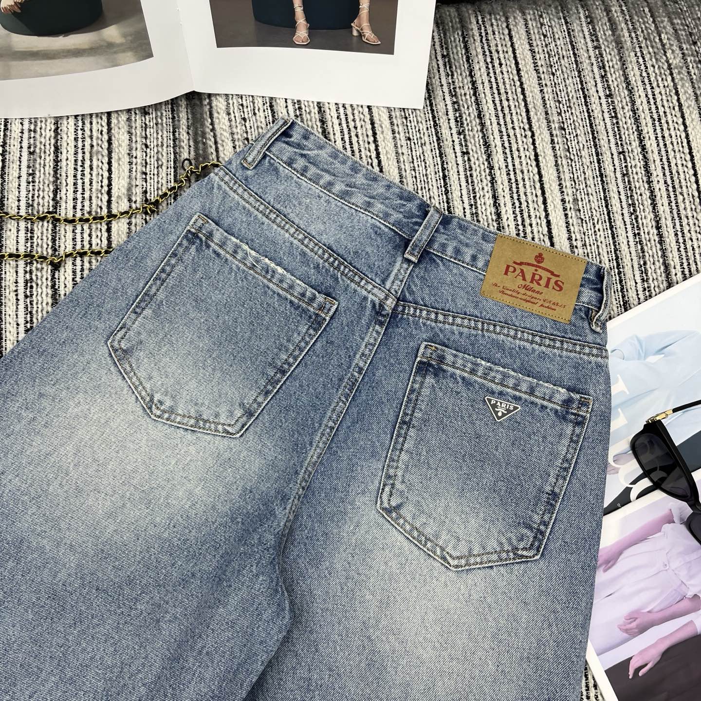PRADA 26S WIDE-LEG DENIM SHORTS 1060