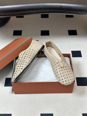 LP 26S BALLET FLATS IN CREAM WHITE CALFSKIN WITH BASKETWEAVE DESIGN