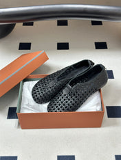 LP 26S BALLET FLATS IN BLACK CALFSKIN WITH BASKETWEAVE DESIGN