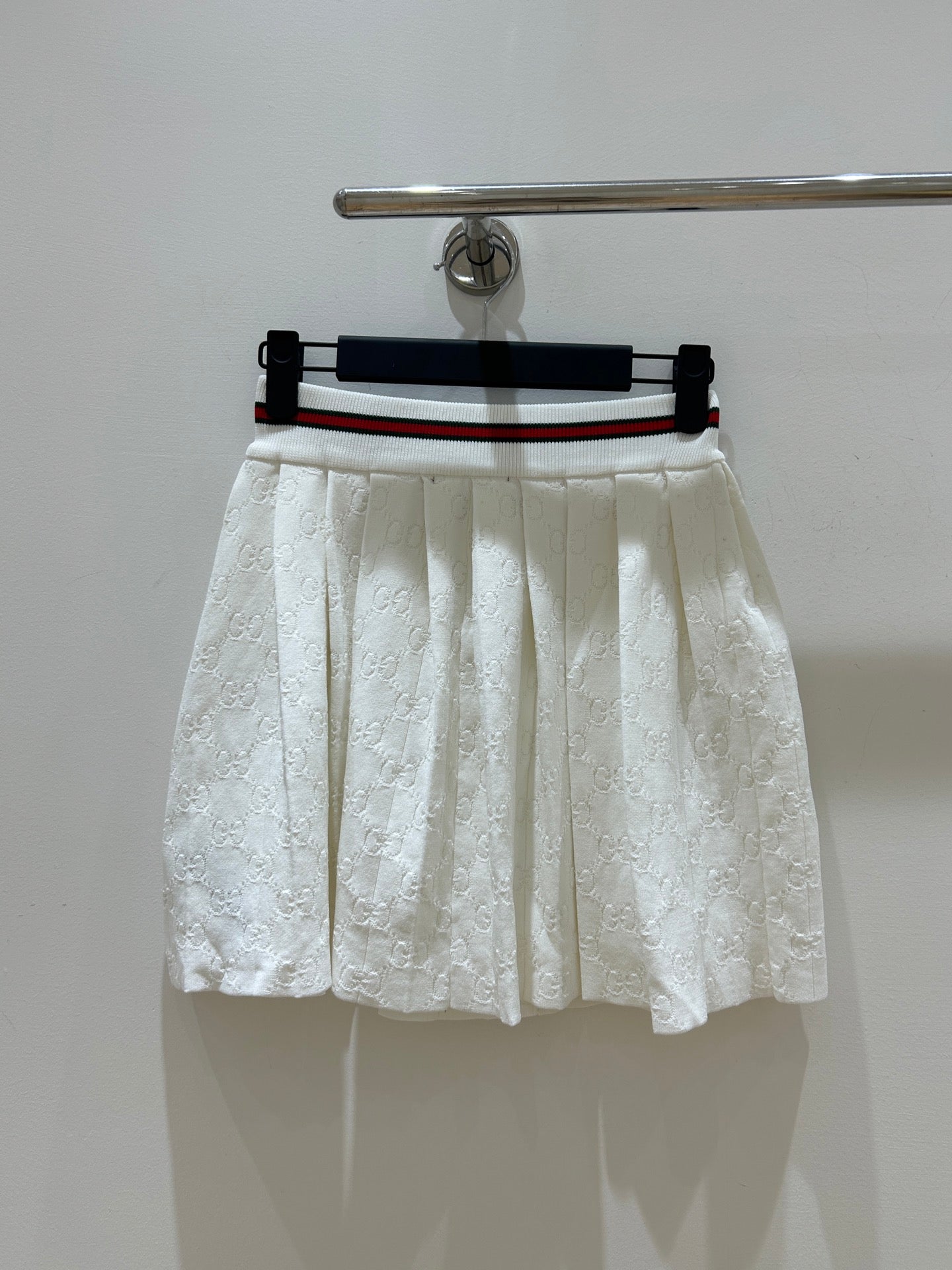 GUCCI 26S PLEATED SKIRT 377