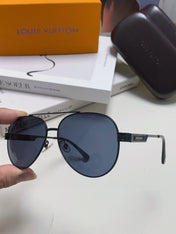 PILOT SUNGLASS 581365 IN BLACK METAL