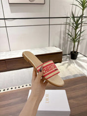 DWAY SLIDES IN BEIGE AND RED TECHNICAL FABRIC