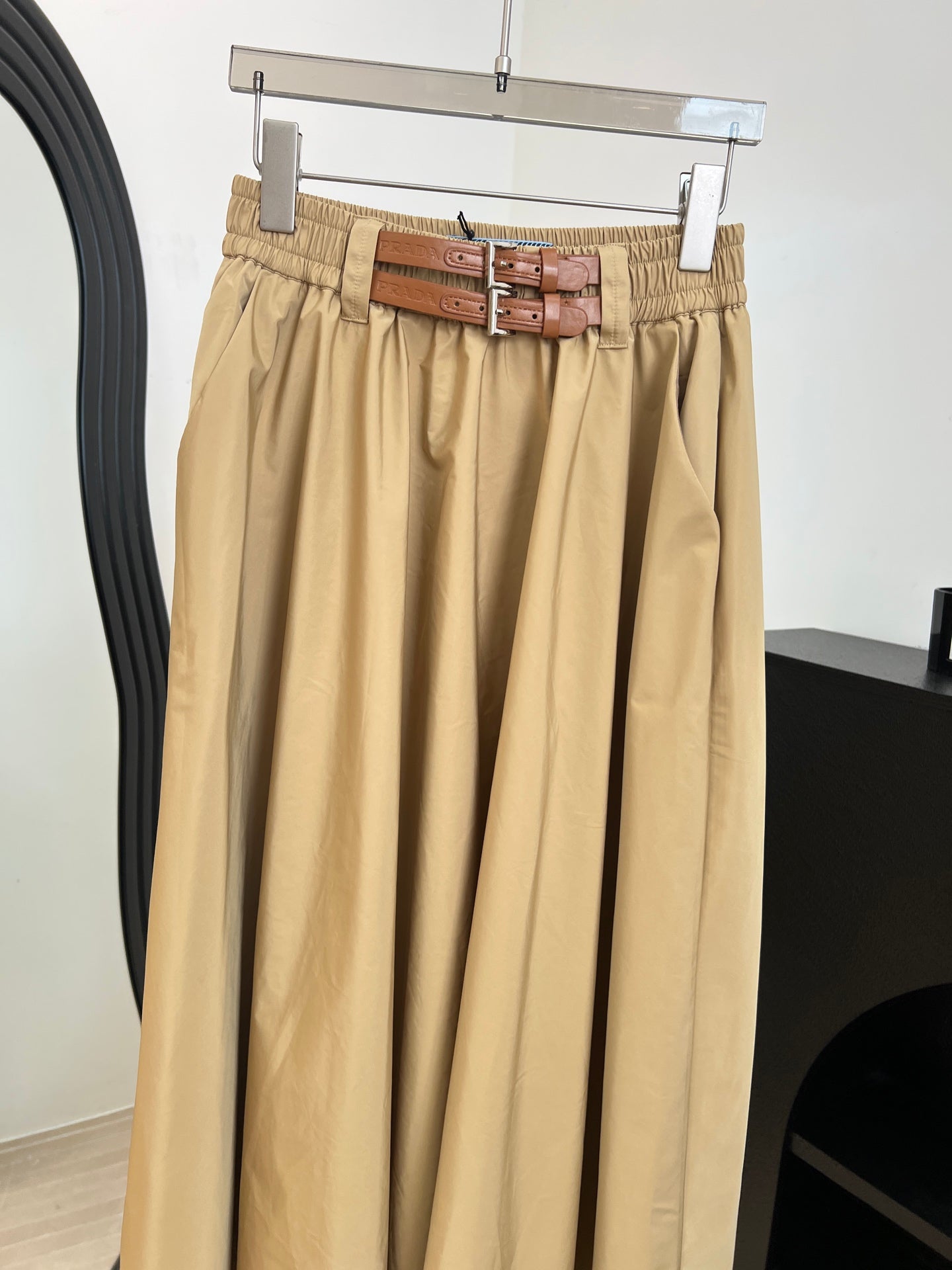 PRADA 26S SKIRT STYLE 994