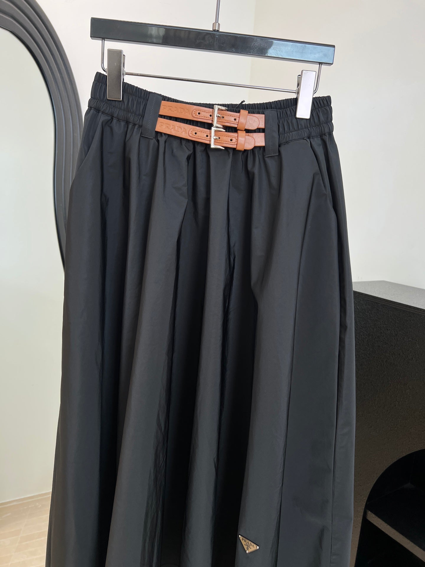 PRADA 26S SKIRT STYLE 993