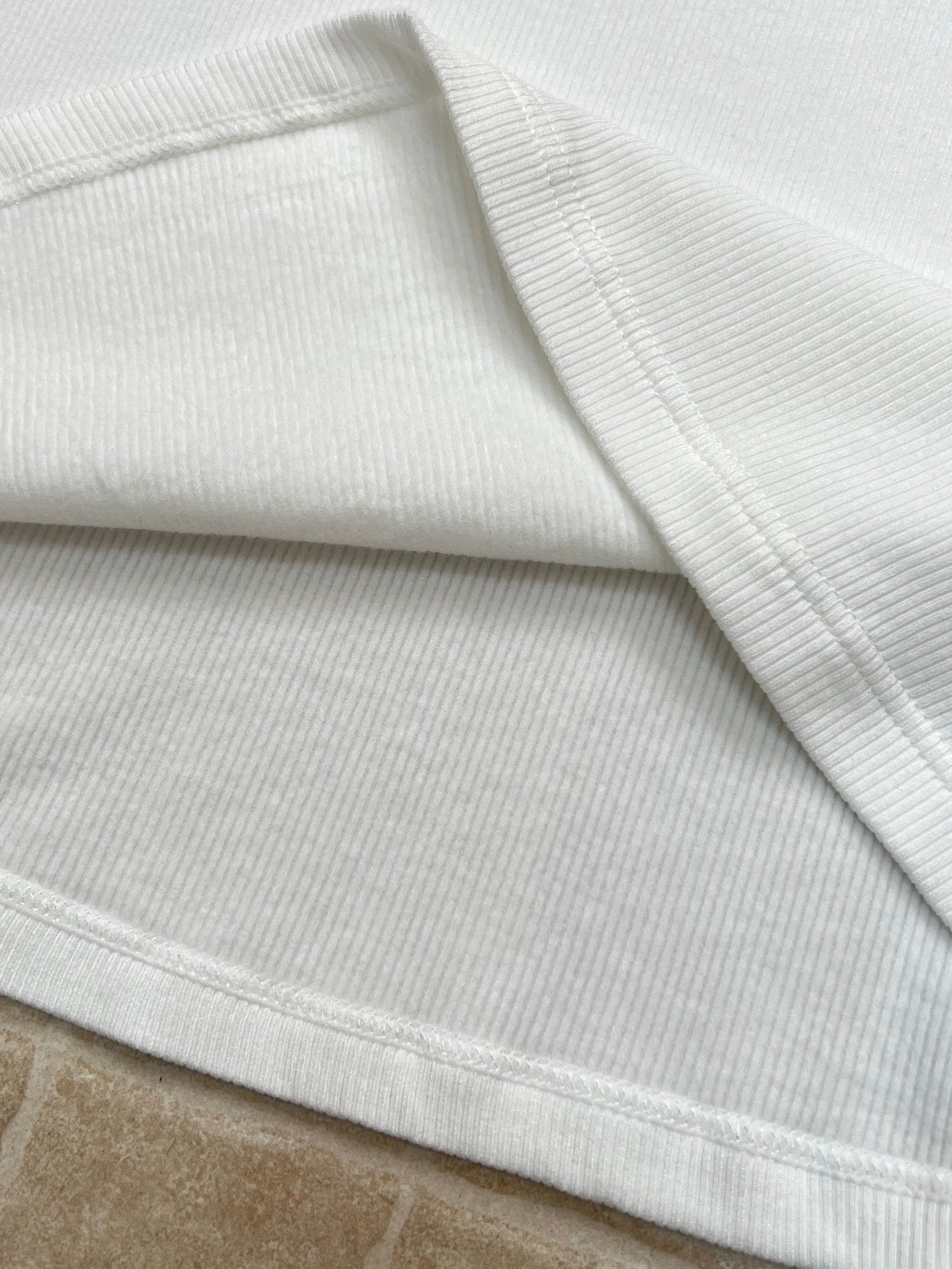 PRADA 26S SLEEVELESS TOP 1055