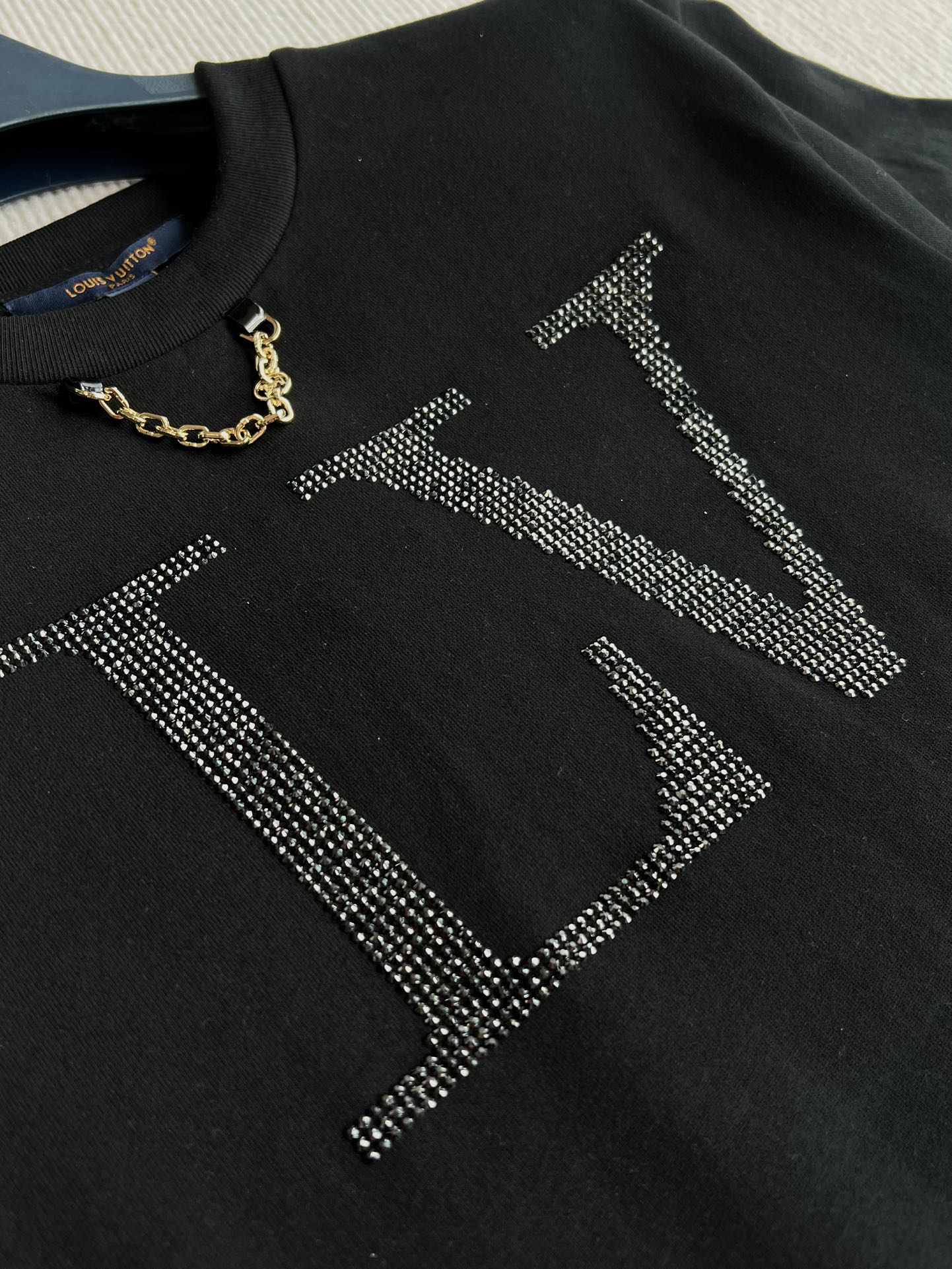 LOUIS VUITTON DIAMOND ROUND NECK SHORT SLEEVE T-SHIRT 275667