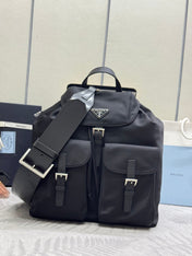 PRADA 25S MEDIUM RE-NYLON BACKPACK 39 IN BLACK WITH POUCH