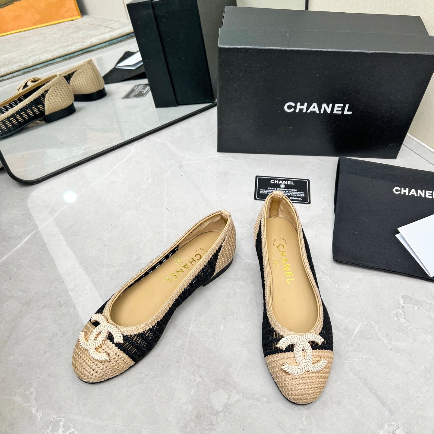 BALLET FLAT 10 MM IN BLACK MIX BEIGE RAFFIA