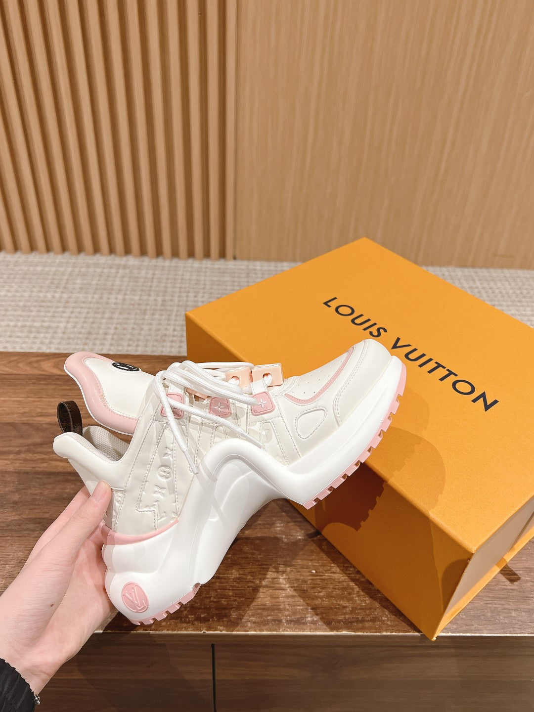 LV ARCHLIGHT SNEAKER IN WHITE MIX LIGHT PINK EMBOSSED CALFSKIN