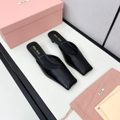 SQUARE TOE MULES BLACK SHEEPSKIN