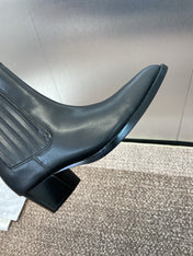 DIOR 25S D-WEST HAUTE COUTURE CHELSEA BOOTS 45MM IN BLACK CALFSKIN
