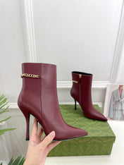 SIGNORIA SHORT BOOTS 10.5CM IN BURGUNDY RED CALFSKIN