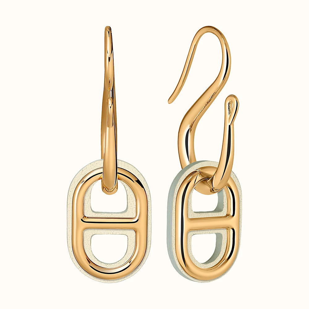 o-maillon-earrings--079527CCI2-front-1-300-0-1000-1000_b_1_14a43b11-91b1-4a5c-ad5c-2cc85e110f30.jpg